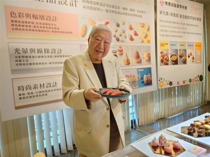 圖為已故南僑集團會長陳飛龍2021年出席活動照片。 （中央社檔案照片）