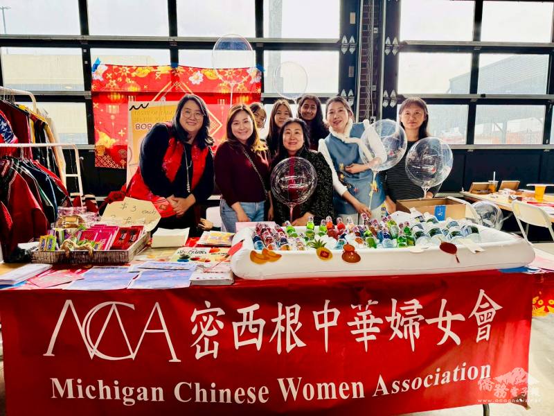 密西根中華婦女會理事團隊投入大量心力，集思廣益多項創舉，在推廣臺灣文化的同時，也透過義賣活動募集經費。