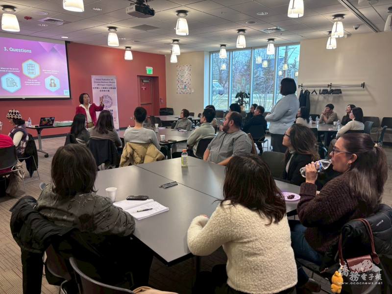 世華密西根分會於2月21日下午在 Novi 市立圖書館舉行「職涯升級工作坊」