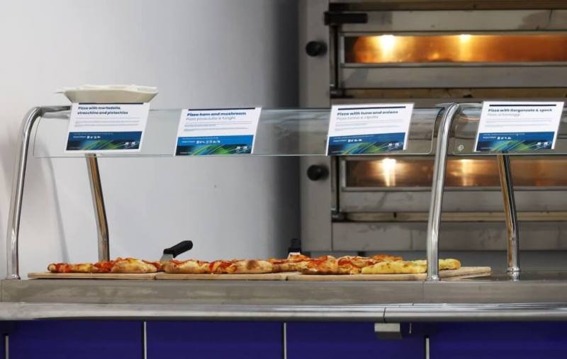 冬季奧運選選手村提供的披薩。（路透社）