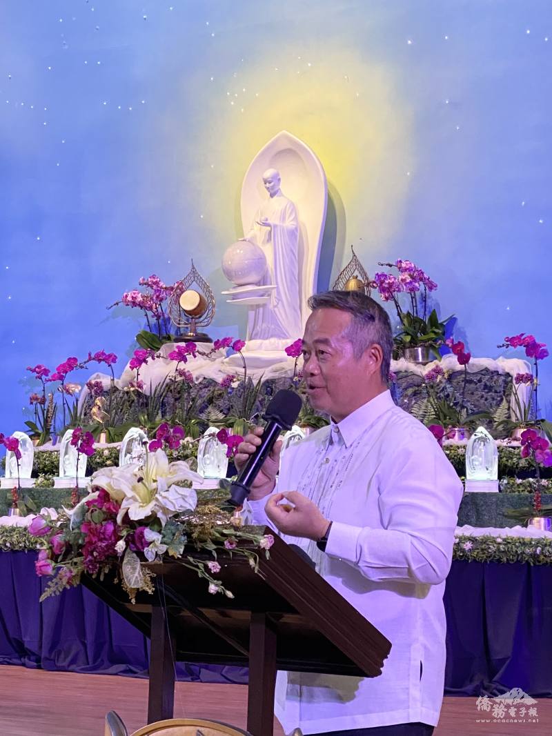 駐菲律賓代表處大使周民淦致詞