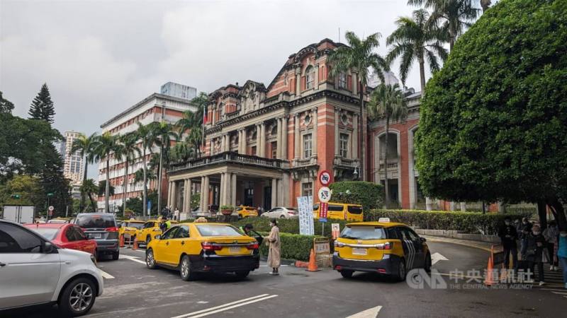 圖為台大醫院西址外觀。（中央社檔案照片）