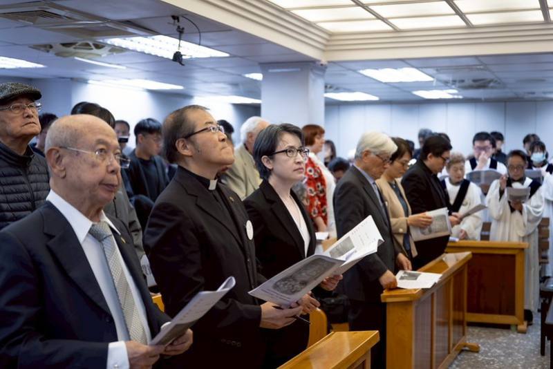 蕭美琴副總統今（28）日上午前往義光教會出席「林家祖孫安息46週年追思禮拜」