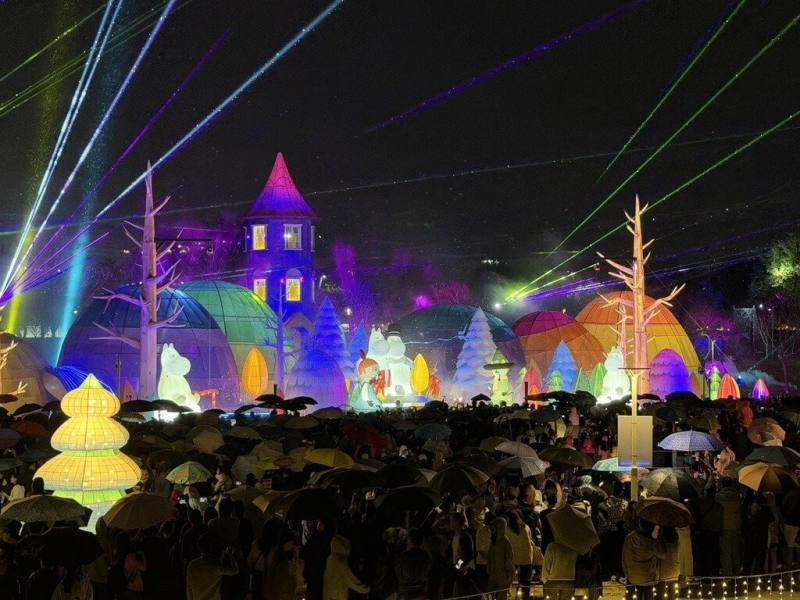 2026中台灣燈會於2月15日開幕，台中市政府1日公布，到2月28日為止，人潮已突破555萬人次，號召全國民眾把握最後賞燈機會。（台中市政府提供）