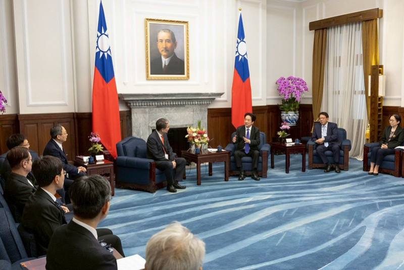 賴清德總統今（2）日上午接見「114資訊月『傑出資訊人才獎』獲獎者」