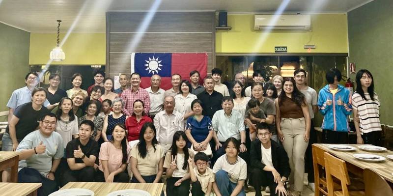 出席臺灣僑胞大合照