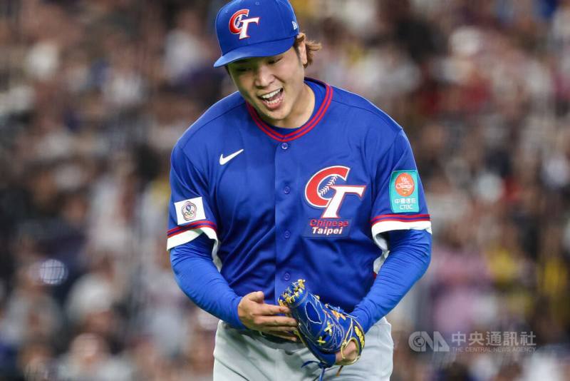世界棒球經典賽（WBC）台灣隊古林睿煬（圖）8日對韓國隊4局先發好投，關於在比賽中投到手破皮流血，他說，手破皮沒太大影響，「是我有點氣力放盡了，我盡力了，就把任務交給其他人」。中央社記者王騰毅東京攝