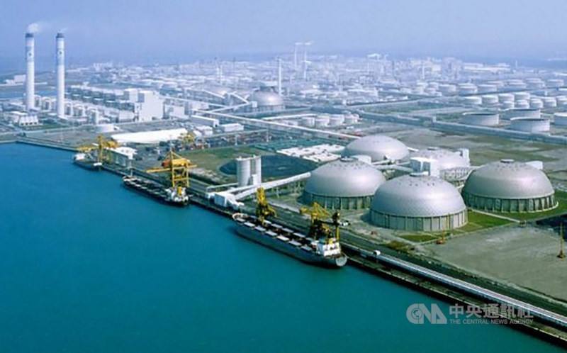 A liquefied natural gas plant. CNA file photo