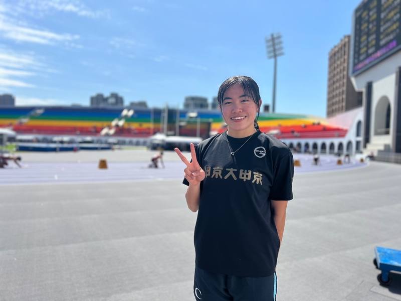 台灣旅日田徑新星陳羿岑（圖）返台征戰新北市青年盃全國田徑公開賽，11日她在高女組400公尺預賽以58秒60成績晉級決賽，陳羿岑說最近處於冬訓期，沒特別調整狀態，帶著認真、享受心情下場。中央社記者陳容琛攝