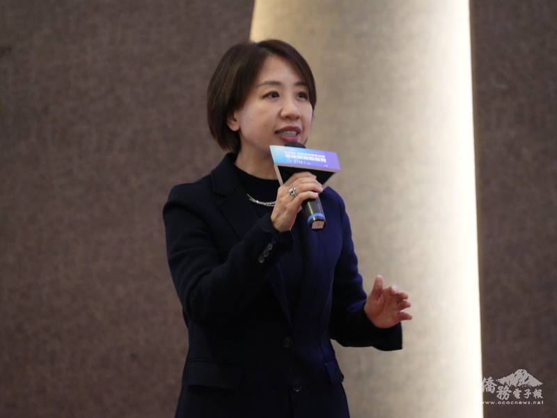 僑務委員會副委員長李姸慧致詞