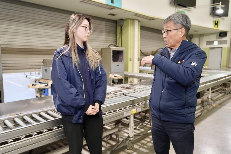 陳部長與日方業者進行深度交流