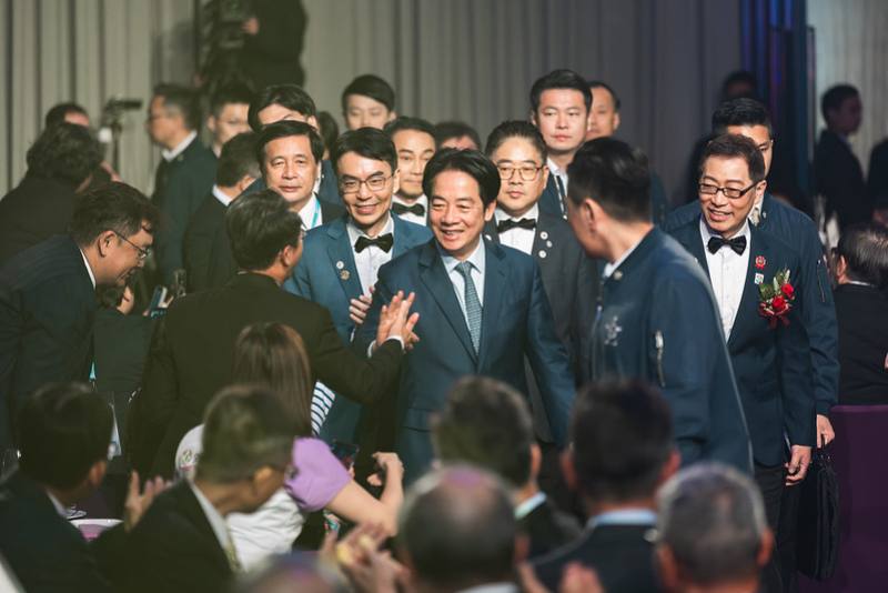 賴清德總統15日晚間出席「2026大台北國際牙展暨學術年會晚宴」