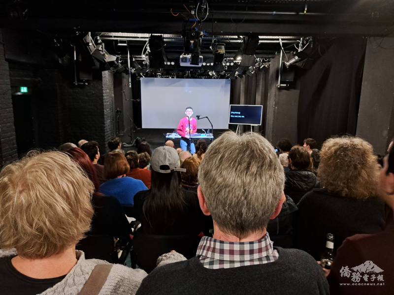 《瞳孔無戰事》作品獲邀為科隆自由表演工作坊劇場的開幕之作