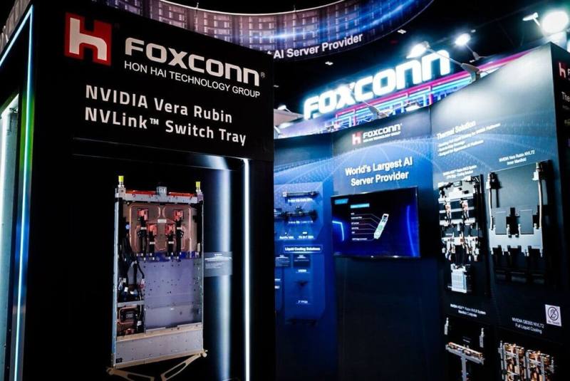 輝達（NVIDIA）GTC技術大會於美國時間16日登場，鴻海參展，並首次完整展出人工智慧AI伺服器機櫃NVIDIA Vera Rubin NVL72平台整機櫃方案。（鴻海提供）