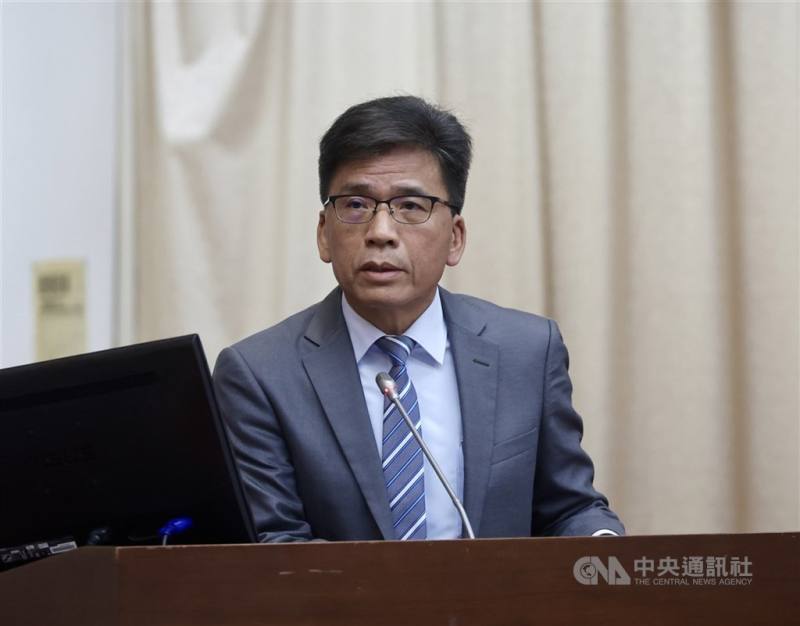 法國巴黎產險將停止台灣業務，金管會主委彭金隆表示，國際公司的全球布局有其策略，尊重個案決定。（中央社檔案照片）