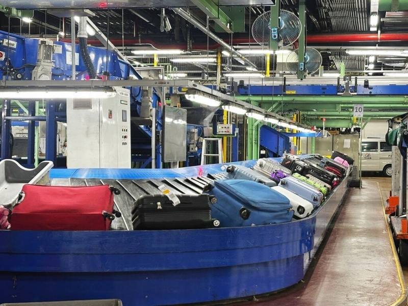 Skytrax頒發2026年最佳百大機場評選結果，桃園國際機場蟬聯「全球最佳行李運送」冠軍，歸功於數據導向管理與跨單位協作。（桃機股份有限公司提供）