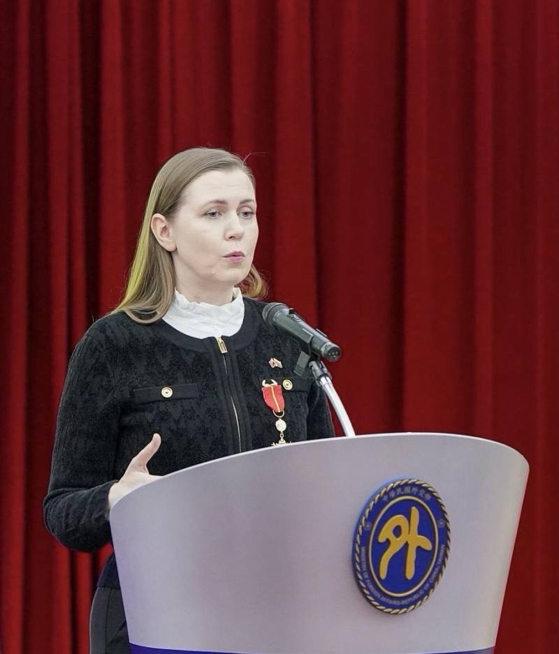 立陶宛國會議員暨前國防部長莎卡琳恩（Dovilė Šakalienė）於典禮致詞。。