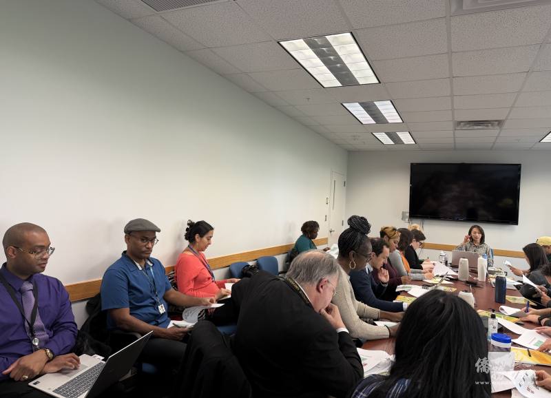 NASA專班由華府臺灣學校TCML資深講師姚昱蘋授課