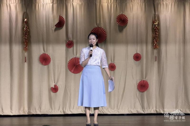 洛杉磯文教中心副主任黃楷茗參與「正體漢字文化節」。