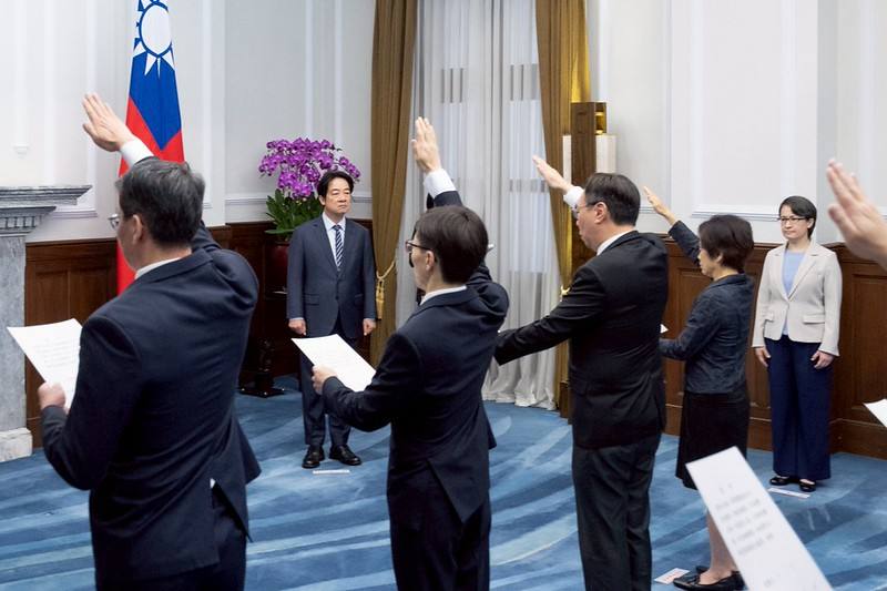 賴清德總統今（24）日上午主持「新任行政院、司法院、考試院、監察院政務人員及駐外大使宣誓典禮」