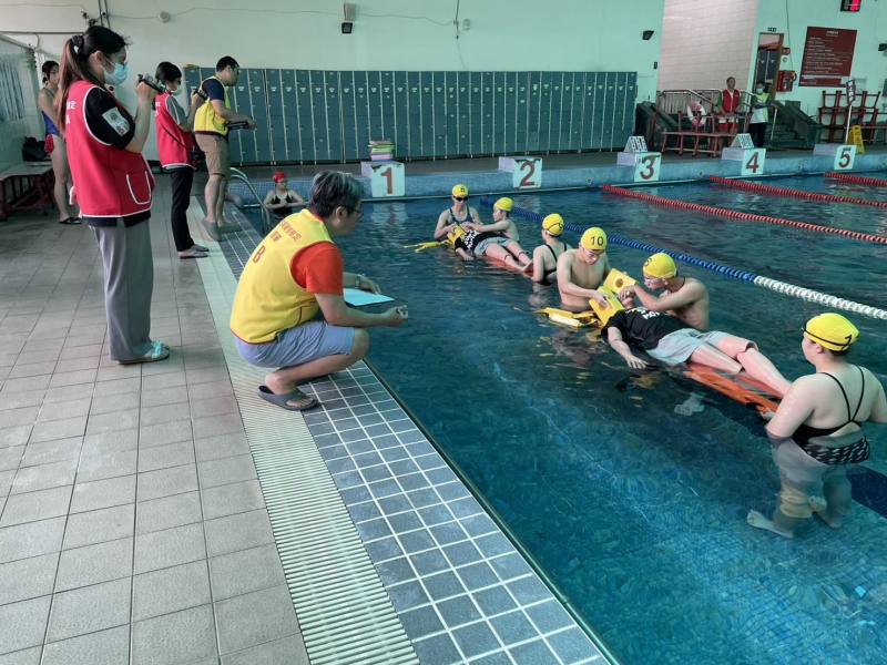 運動部全民運動署今年辦理救生員檢定場次60場。