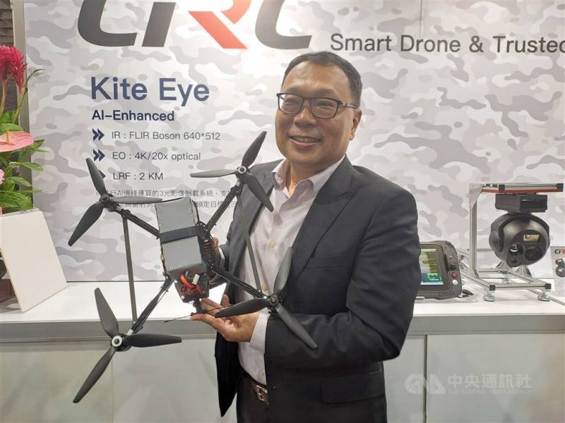 中光電智能機器人將參加無人系統年度盛會歐洲海陸空無人載具及自駕系統產業鏈展（XPONENTIAL Europe 2026）；圖為中光電智能機器人參與台北國際航太暨國防工業展。（中央社檔案照片）