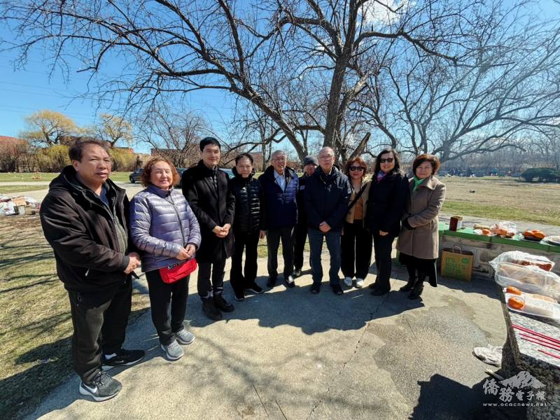 芝加哥僑界人士齊聚參與清明祭祖活動