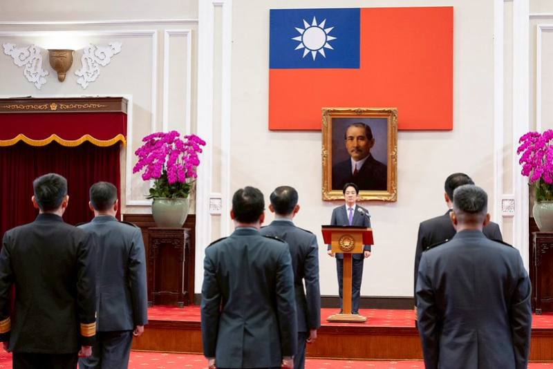 賴清德總統25日上午主持「中華民國115年4月份將官晉任授階典禮」