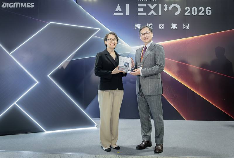 蕭美琴副總統25日下午參觀「AI EXPO Taiwan 2026」