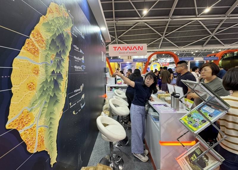 新加坡消費旅遊展「NATAS春季旅展」27日登場，台灣觀光署率領業者打造台灣館。