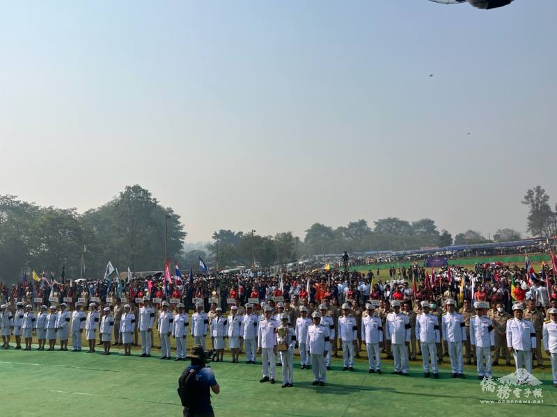 運動大會開幕情景