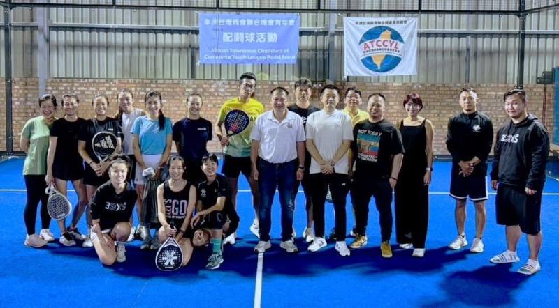 總會長陳智敏親臨球場為選手加油打氣