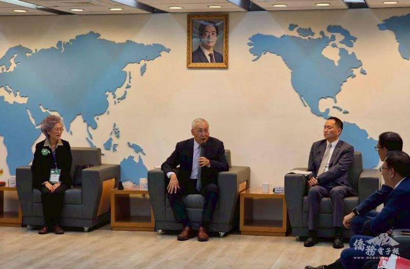 副委員長張良民致詞