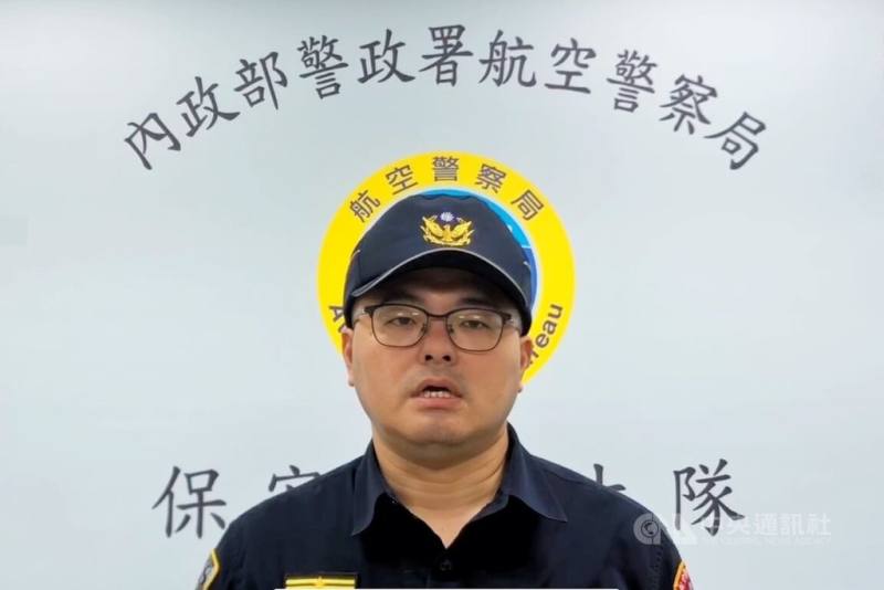 航空警察局保安警察大隊第一隊第一分隊長黃昱維表示，1名男子3月23日凌晨0時20分許，騎乘普通重型機車至桃園國際機場第一航廈航西路17號會面點暫停，警方後續將依道路交通管理處罰條例規定掣單舉發。