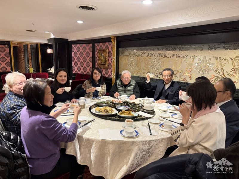 梁毅鵬參加祭祀活動後餐敘感謝安省中華總會館辦理多項活動團結僑界