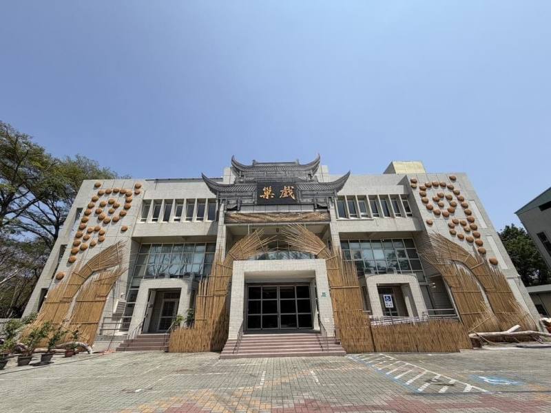 明華園戲劇總團在台南市東區打造全新文化基地「戲巢藝術館」，預定4月18日開幕、5月30日試營運、8月1日正式營運。（明華園提供）