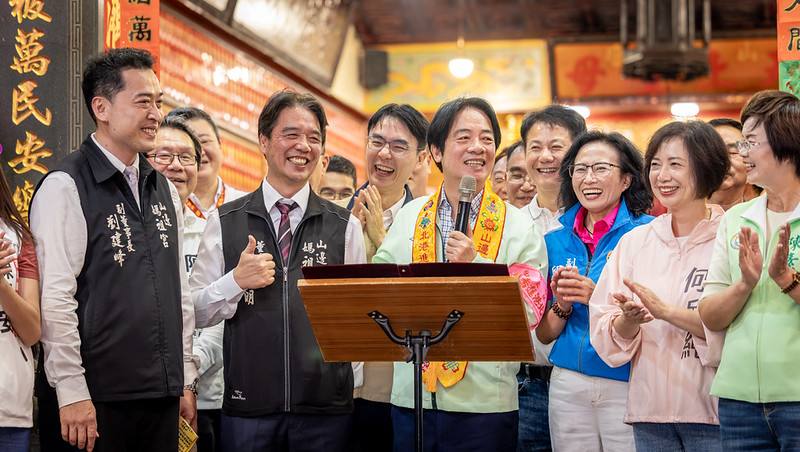 總統於「山邊媽祖宮」參香致詞