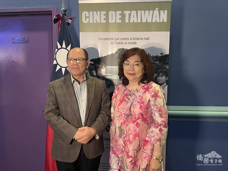 駐阿根廷大使謝妙宏與瓜地馬拉大使合影