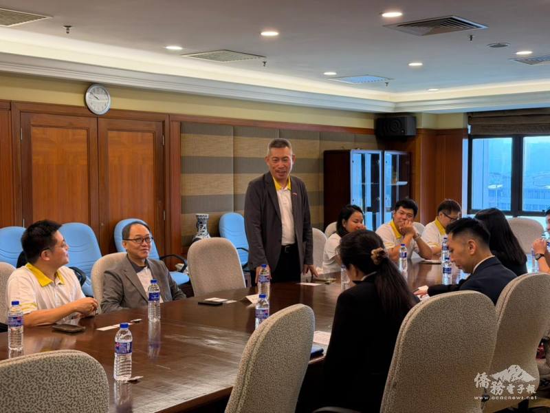 越南全立制罐股份有限公司總經理鄧博文拜會駐馬來西亞代表處交流情形