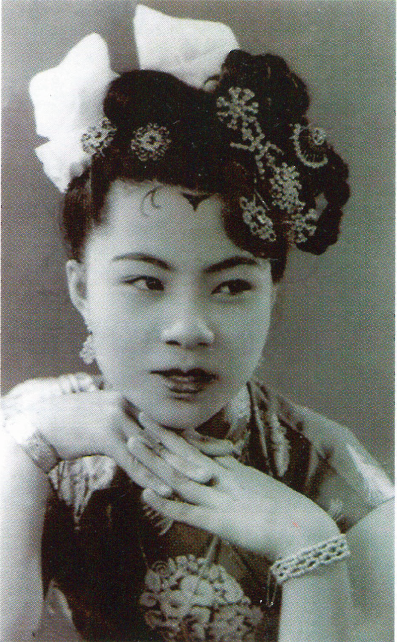 王束花在《荒江女俠》中飾小旦韓麗美。（民權歌劇團 提供）