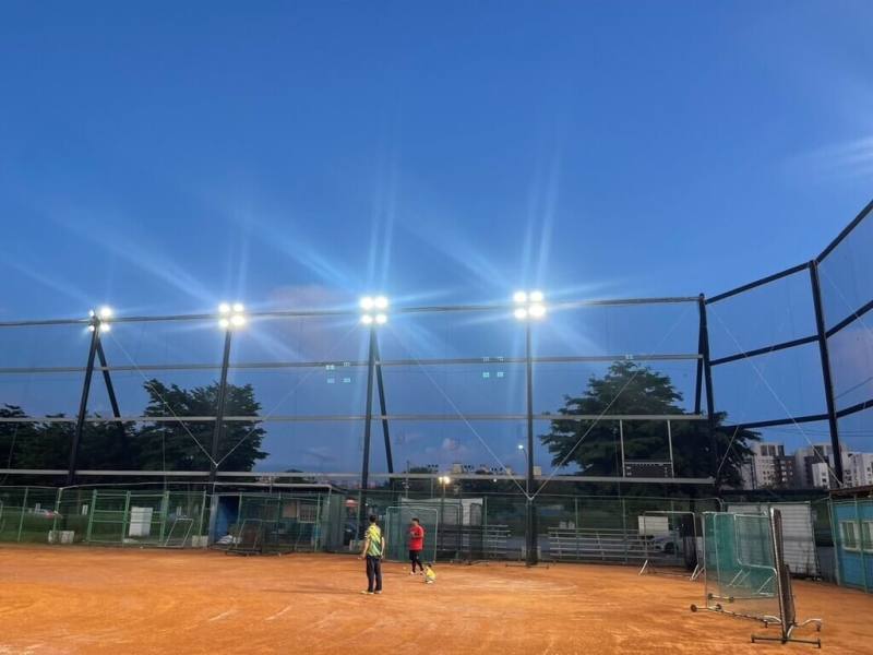 台南市政府114年度爭取國中小學棒球場整修補助經費逾3500萬元，6校工程近期完工，讓球場更具功能性與安全性。