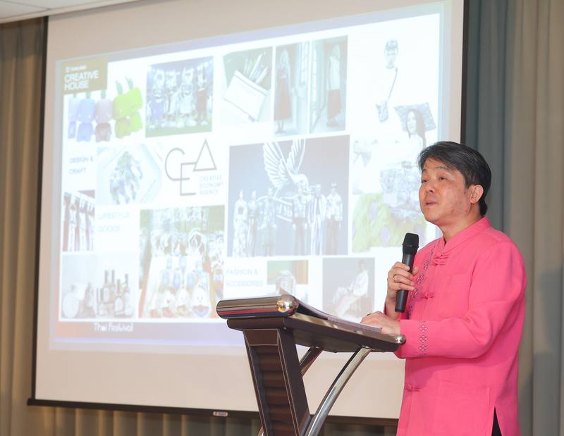 泰國貿易經濟辦事處代表文那隆 （Narong Boonsatheanwong）（圖）15日下午在台北出席2026泰國文化節記者會，說明文化節主軸並介紹活動亮點與特色。