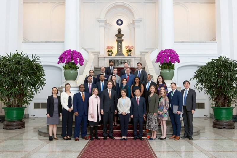 副總統與美國智庫「外交關係協會」訪問團合影