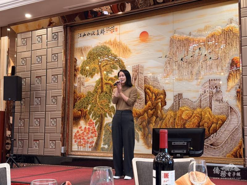 新會員上台自我介紹