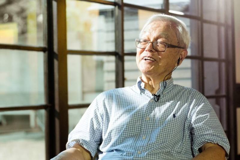 電影攝影師及導演賴成英18日辭世，享壽95歲，文化部將呈請總統明令褒揚。圖為2019年賴成英接受國家電影及視聽文化中心訪問情景。
