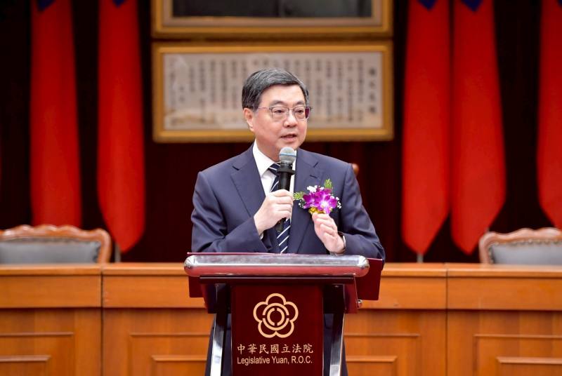 2026年4月24日行政院長卓榮泰出席立法院厚生會第34屆會長交接典禮