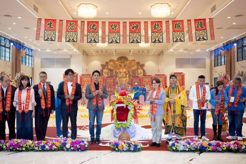 蕭美琴副總統今（25）日上午出席「2026臺北母娘文化季米龍開光暨神遊臺北保民遶境嘉年華起駕」