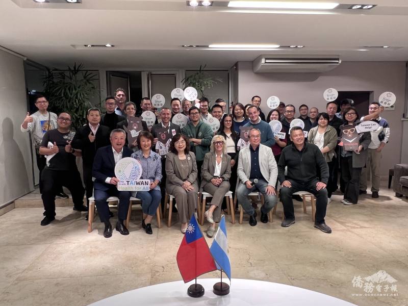 與會人員全體合照