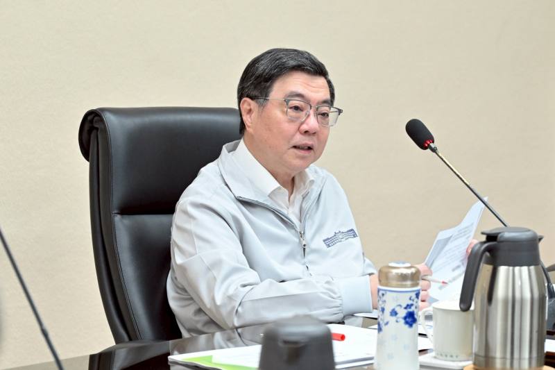 卓榮泰今（27）日主持「因應中東衝突民生安定專案會議」。