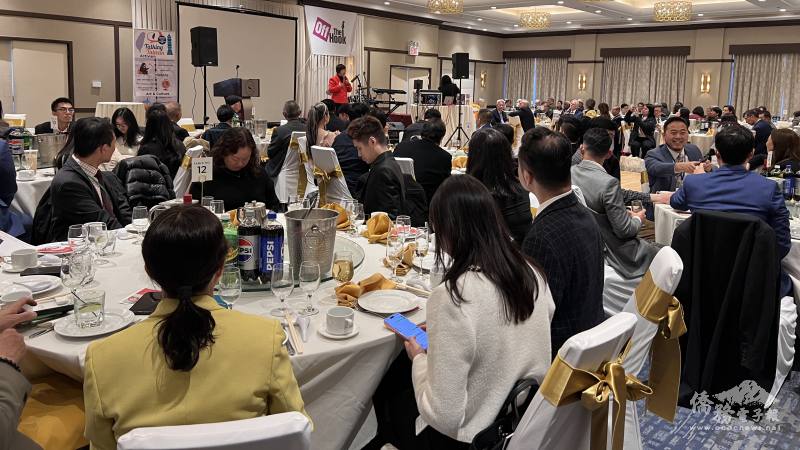 NATMA年會晚宴吸引近300名醫療菁英與僑團領袖出席